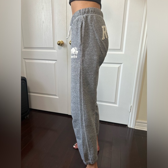 Roots kids organic original grey sweatpants (size 12) - Picture 2 of 4